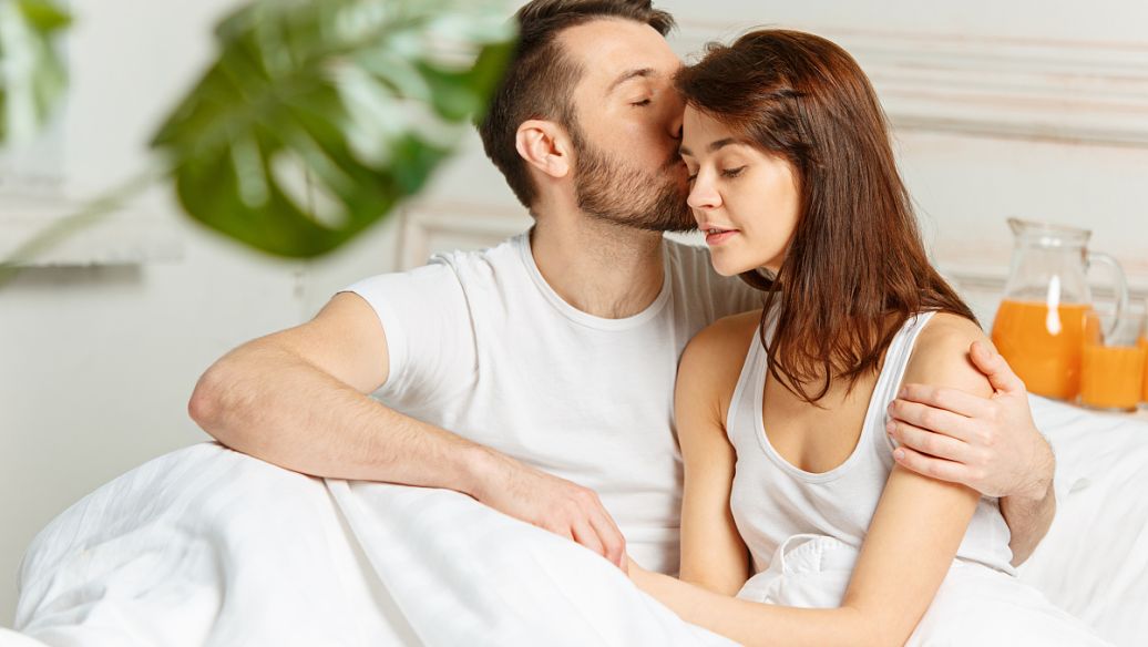 1年婚姻因感情变淡濒临破碎，该怎么挽回婚姻？
