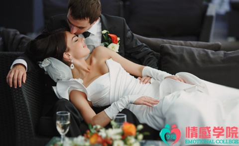 婚外情的女人有哪四种？