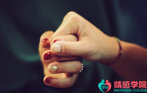 妻子出轨男人离婚怎么挽回?挽回妻子的三大技巧